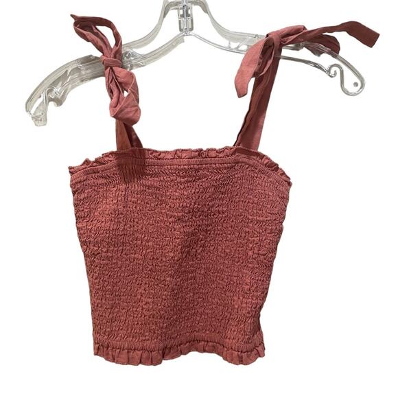 Abercrombie & Fitch Tops - Abercrombie & Fitch tie straps smocked crop top cami rust orange size XS